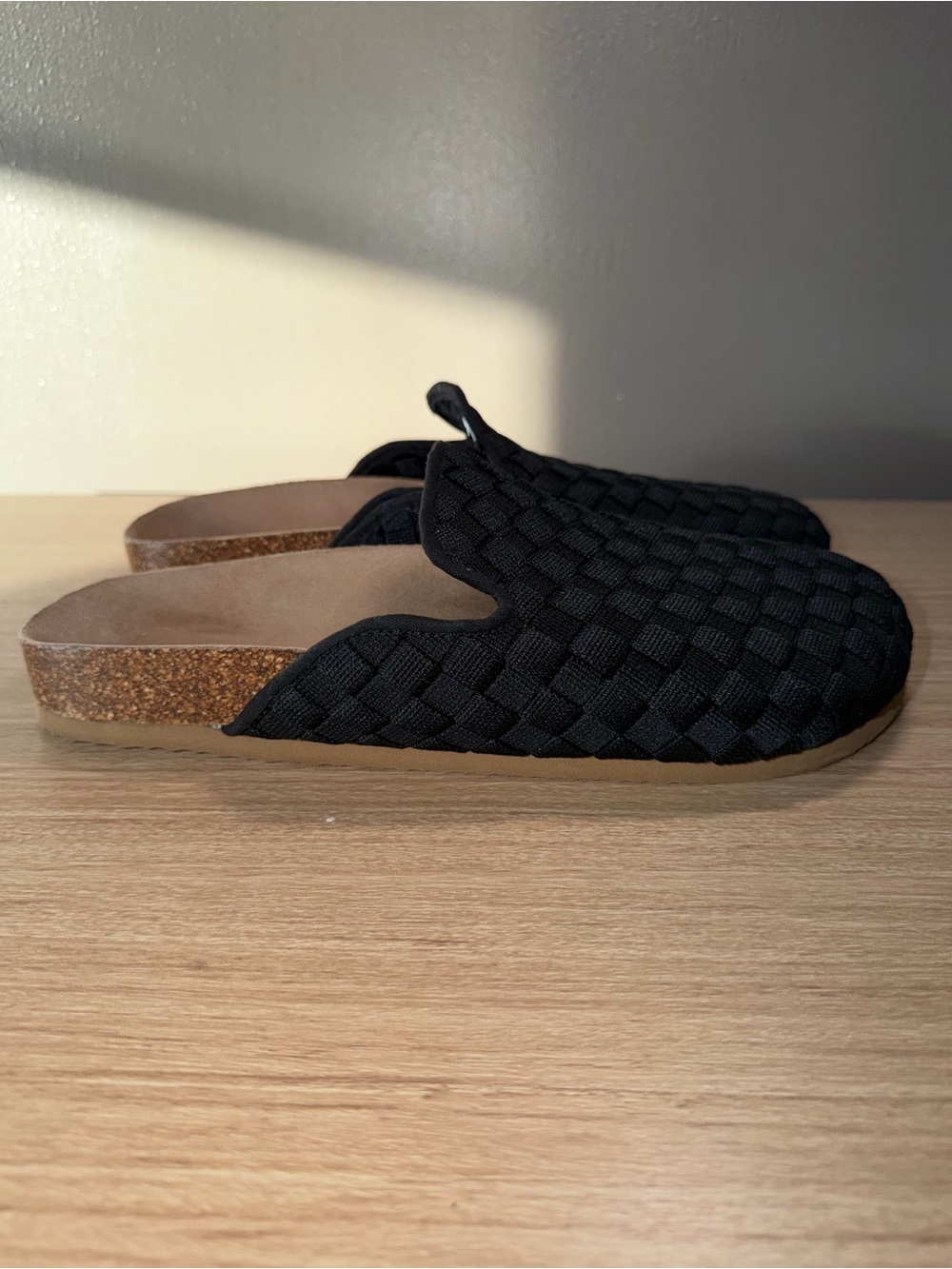 American Eagle Slip On Clogs - Picture 3 of 4